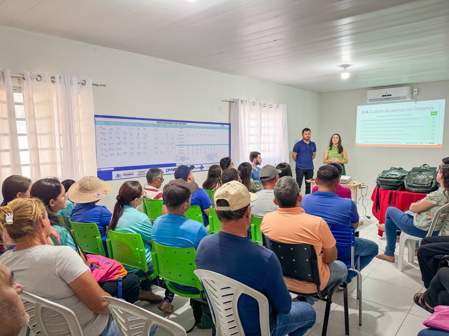 Entrega de kits com para Secretaria de Saúde